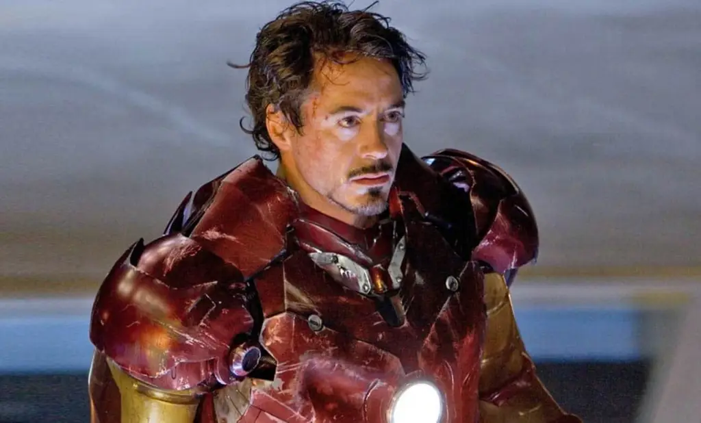 Robert Downey Jr sebagai Iron Man