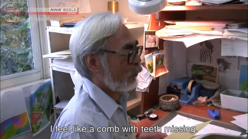 Hayao Miyazaki sedang bekerja di studionya